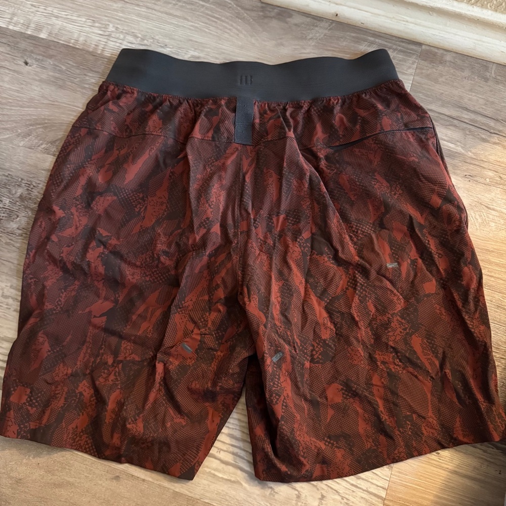 Lululemon Red/ Black Camo / Python Print Shorts S… - image 2